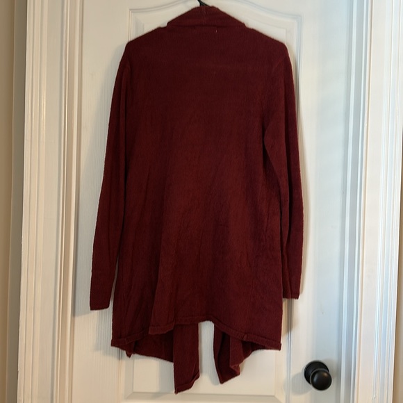 Zenana Burgundy Open Front Drape Cardigan Sweater with Pockets - Medium - Picture 5 of 5